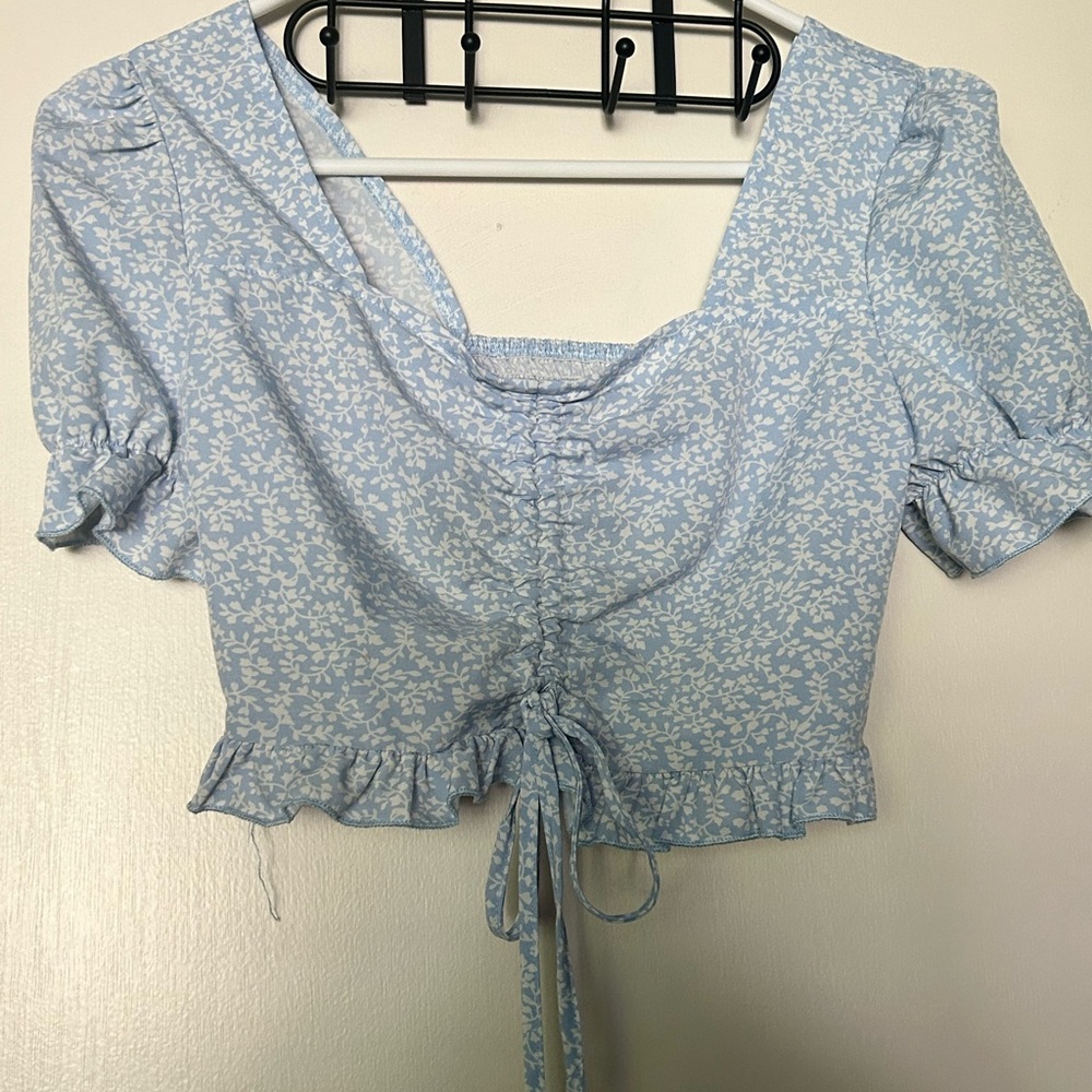 crop top